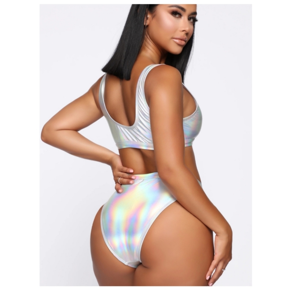 Iridescent Bikini - Picture 12 of 13